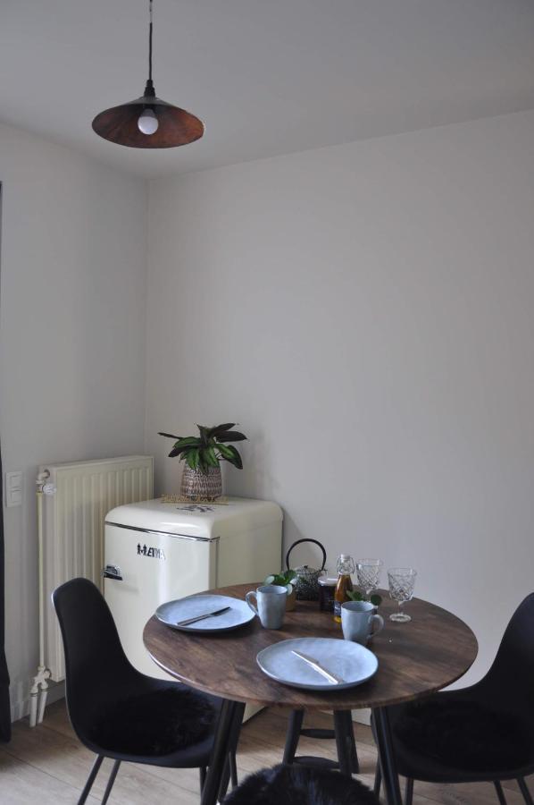 Bed and Breakfast Bed En Bezem Laarne Экстерьер фото