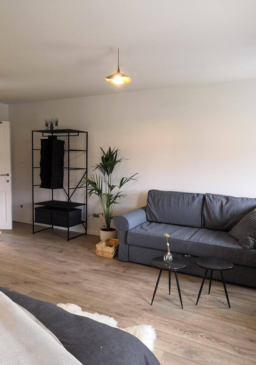 Bed and Breakfast Bed En Bezem Laarne Экстерьер фото